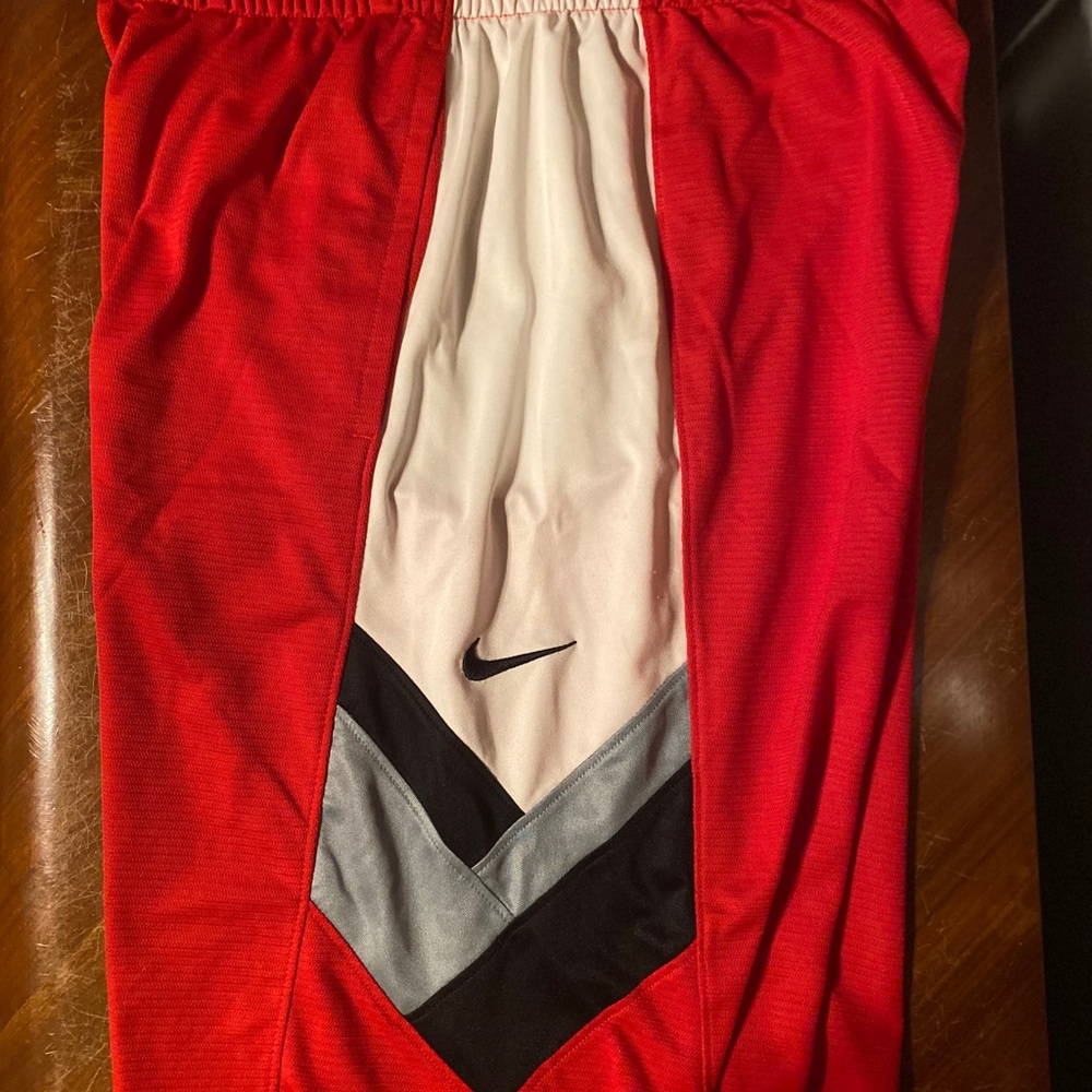 Nike men’s dri-fit basketball shorts